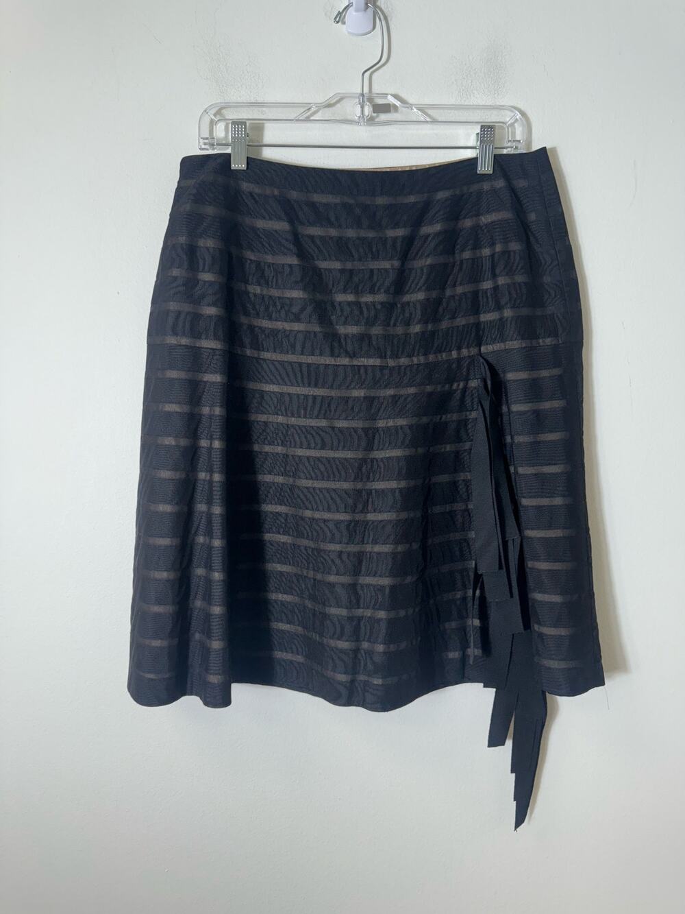 Per Se Black Striped Fringe Back Skirt Sz 10